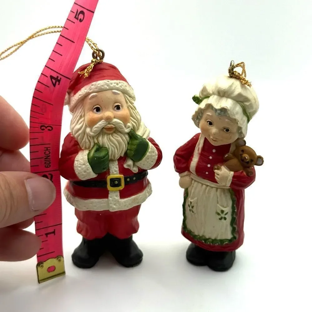 Vintage Holiday Memories Collector Ornaments Mr. And Mrs. Claus